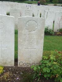 Etaples Military Cemetery - St. Ours, E